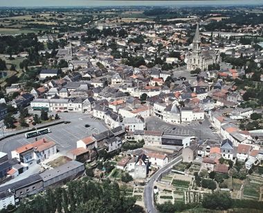 Image de l'opération 2022_09_09_place du chateau_web