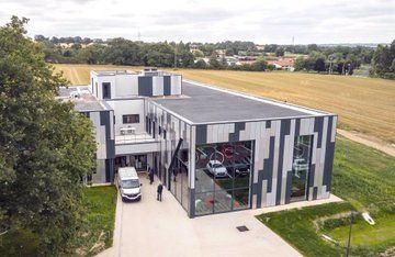 Image de l'opération E6aqjUGWUAIKp4I