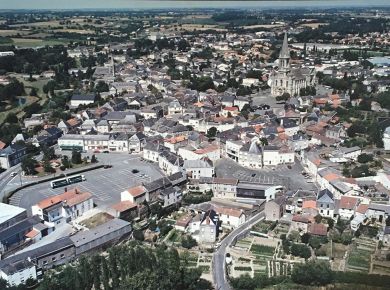 Image de l'opération 2022_09_09_place du chateau_web